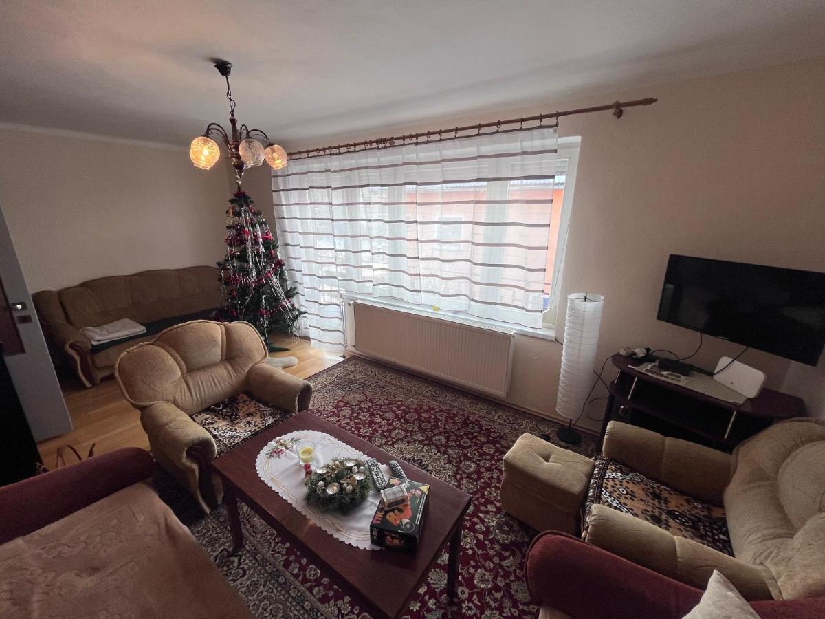 Privat Nika 246 Apartment ลิปตอฟสกี โตรเวก ภายนอก รูปภาพ